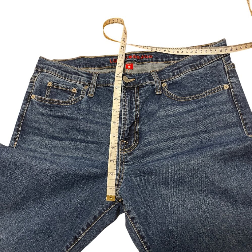 LUCKY BRAND Women's Sweet Relaxed Straight Jeans # 1896282 Women's Size 12 / 31 - Picture 10 of 13